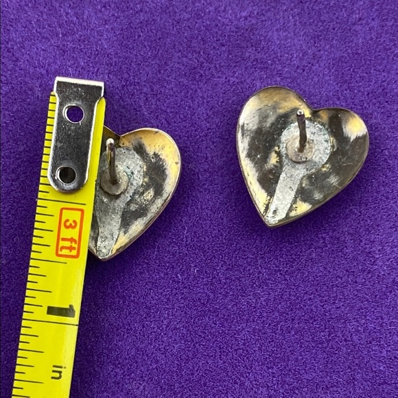 💛 Vintage Gold Plated Heart Floral Earrings - Picture 4 of 6